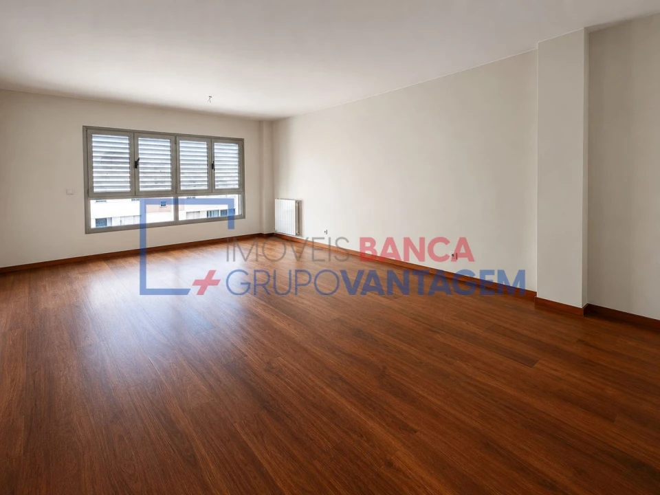 Apartamento T3 para Venda em Ramalde Foto 7