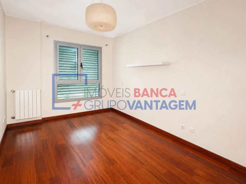 Apartamento T3 para Venda em Ramalde Foto 23