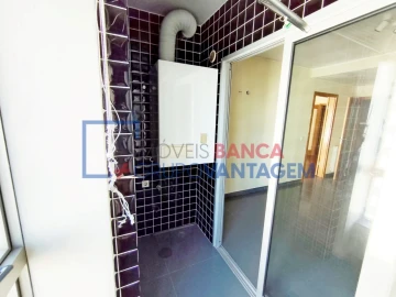 Apartamento T3 para Venda em Ramalde