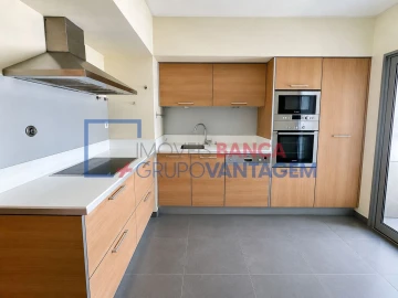 Apartamento T3 para Venda em Ramalde