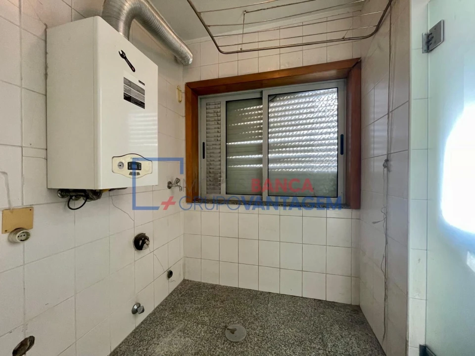 Apartamento T4 para Venda em Custóias, Leça do Balio e Guifões Foto 11