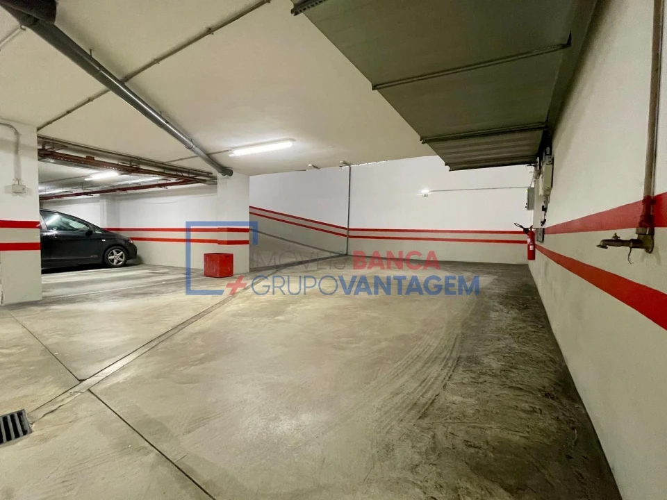 Apartamento T4 para Venda em Custóias, Leça do Balio e Guifões Foto 26