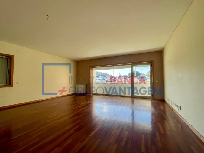 Apartamento T4 para Venda em Custóias, Leça do Balio e Guifões Foto 8