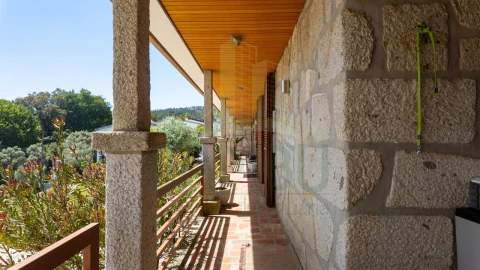 Moradia T4 para Venda em Vilar de Mouros