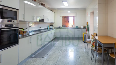 Moradia T4 para Venda em Vilar de Mouros