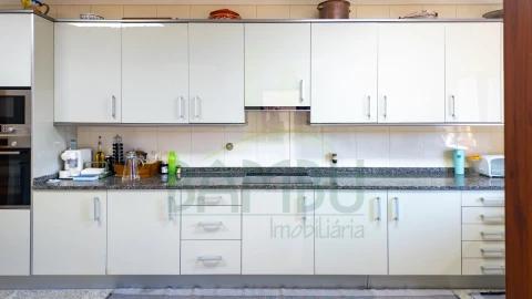 Moradia T4 para Venda em Vilar de Mouros