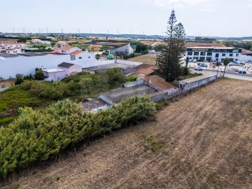 Moradia T2 para Venda em Atouguia da Baleia