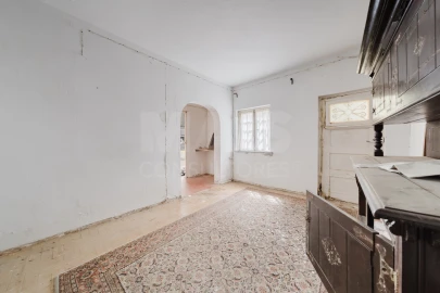 Moradia T2 para Venda em Atouguia da Baleia