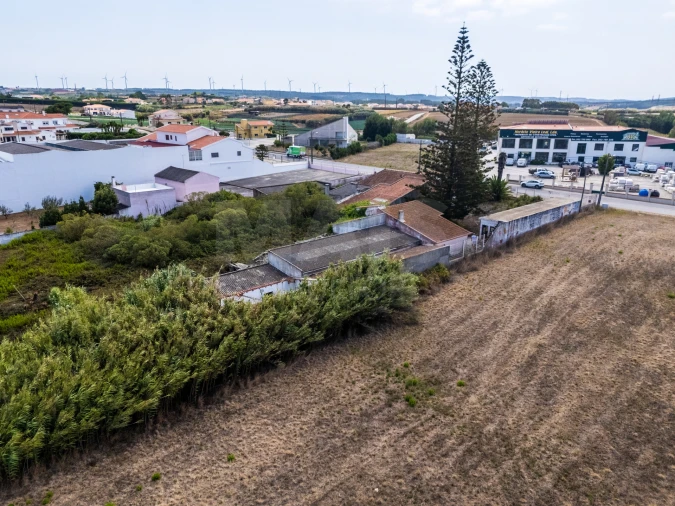 Moradia T2 para Venda em Atouguia da Baleia Foto 4