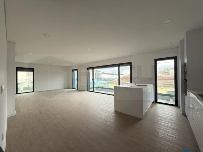 Apartamento T2 para Venda em Esgueira Foto 7