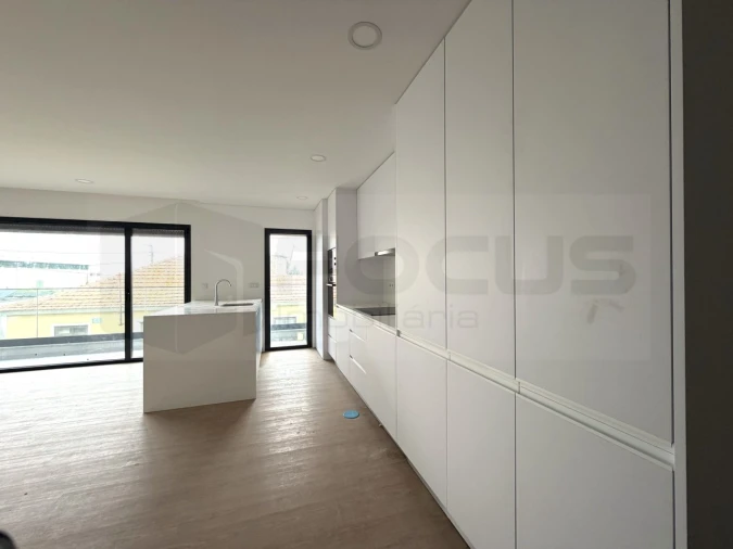 Apartamento T3 para Venda em Esgueira Foto 9