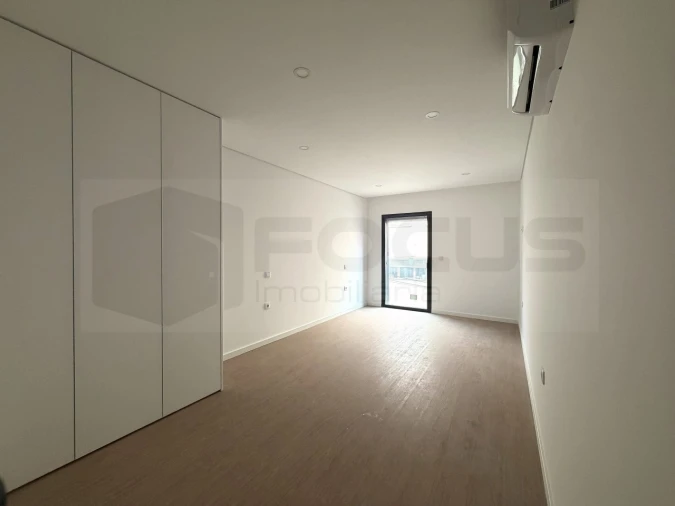 Apartamento T2 para Venda em Esgueira Foto 5