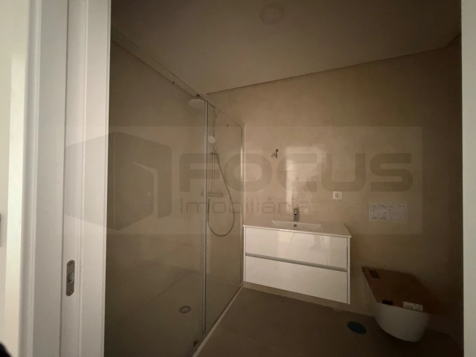 Apartamento T2 para Venda em Esgueira Foto 9