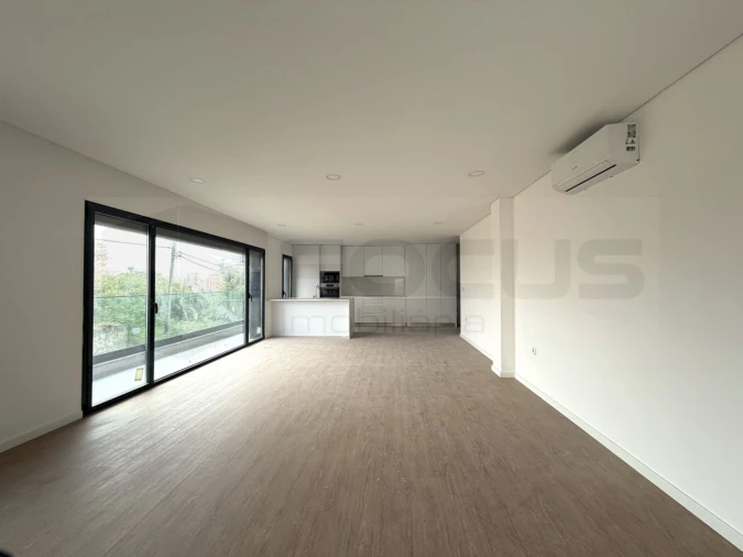 Apartamento T1 para Venda em Esgueira Foto 4