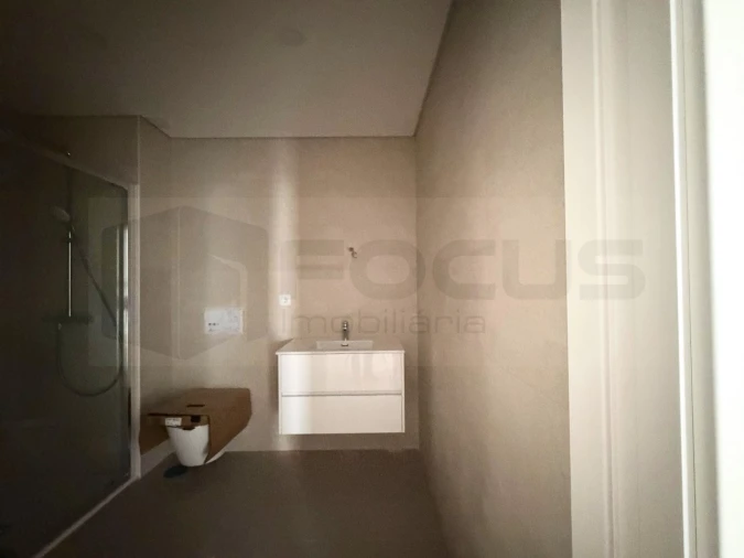 Apartamento T1 para Venda em Esgueira Foto 18