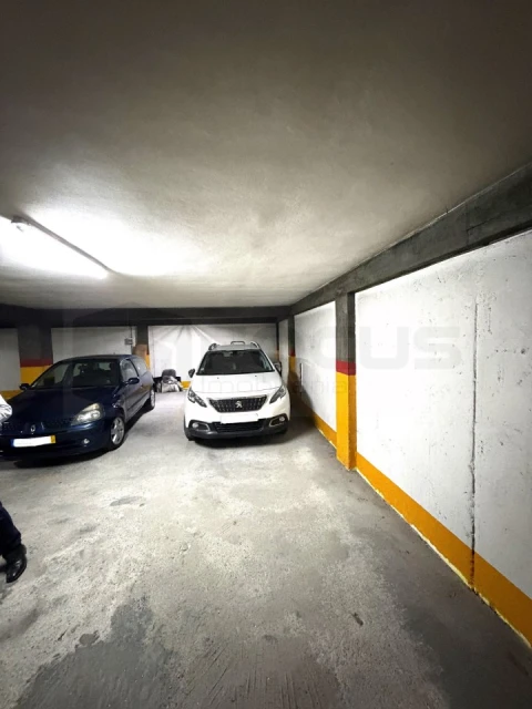 Apartamento T3 para Venda em Glória e Vera Cruz