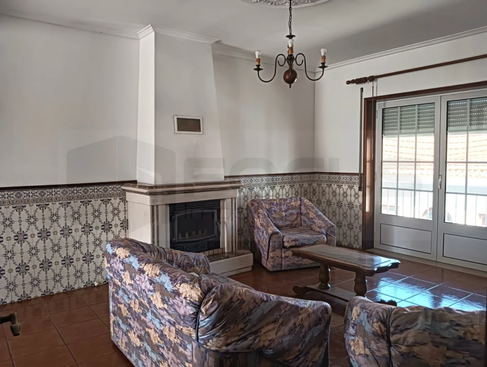 Apartamento T3 para Arrendamento em Cacia Foto 1