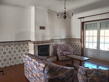 Apartamento T3 para Arrendamento em Cacia