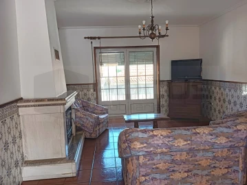 Apartamento T3 para Arrendamento em Cacia