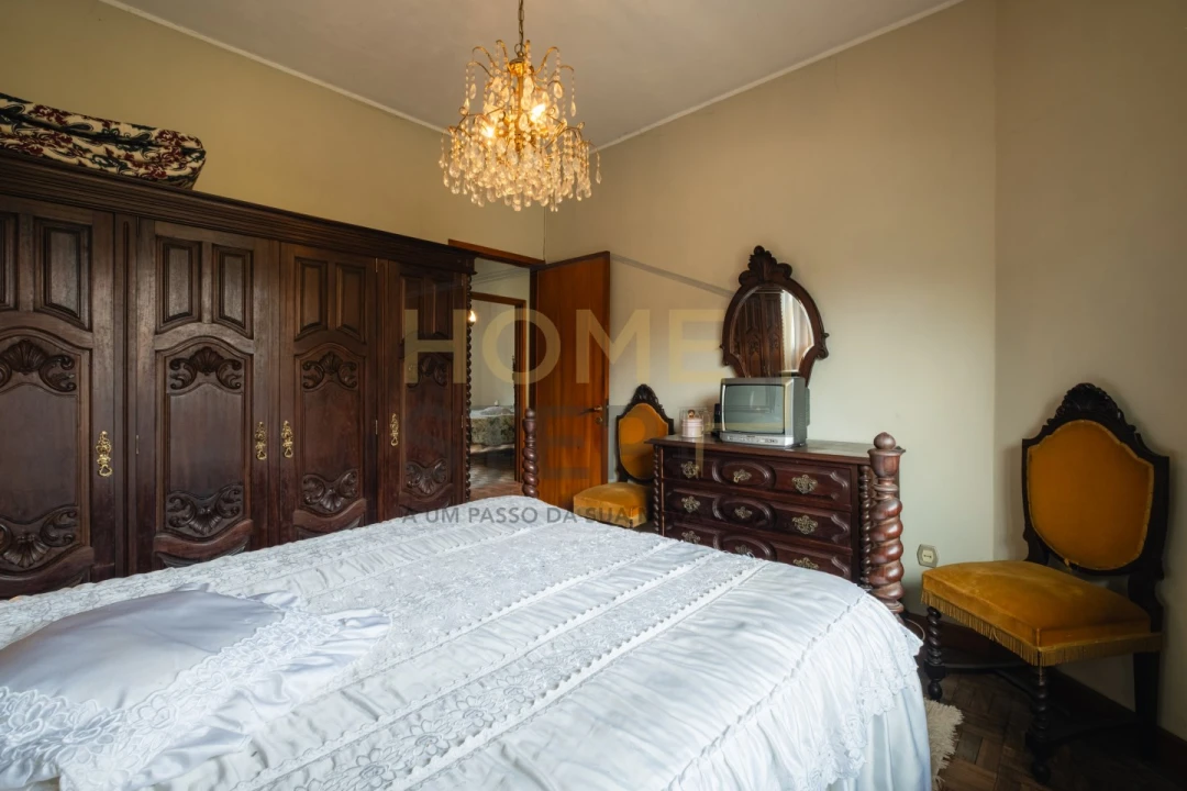 Moradia T3 para Venda em Serzedo e Perosinho Foto 17