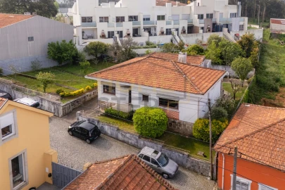Moradia T3 para Venda em Serzedo e Perosinho