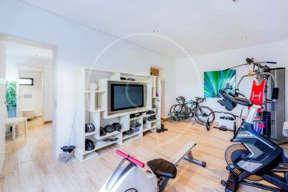 Moradia T6 para Venda em Carcavelos e Parede