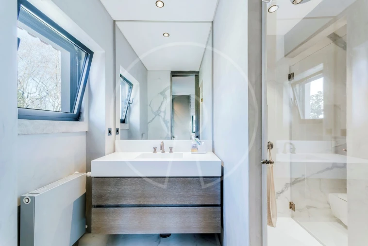 Moradia T6 para Venda em Carcavelos e Parede Foto 27