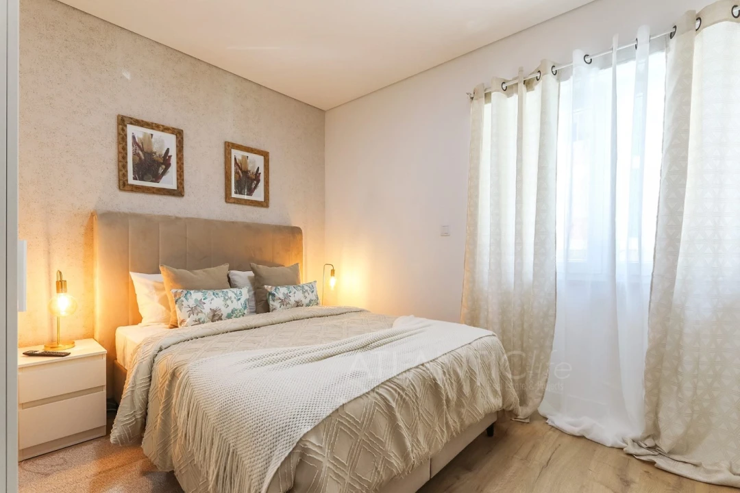 Apartamento T2 para Venda em Agualva e Mira-Sintra Foto 7