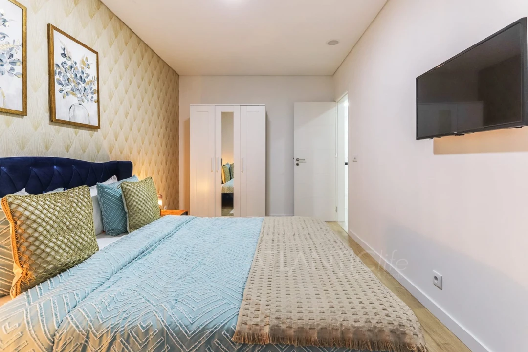 Apartamento T2 para Venda em Agualva e Mira-Sintra Foto 10