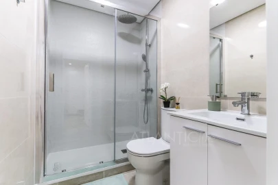 Apartamento T2 para Venda em Agualva e Mira-Sintra