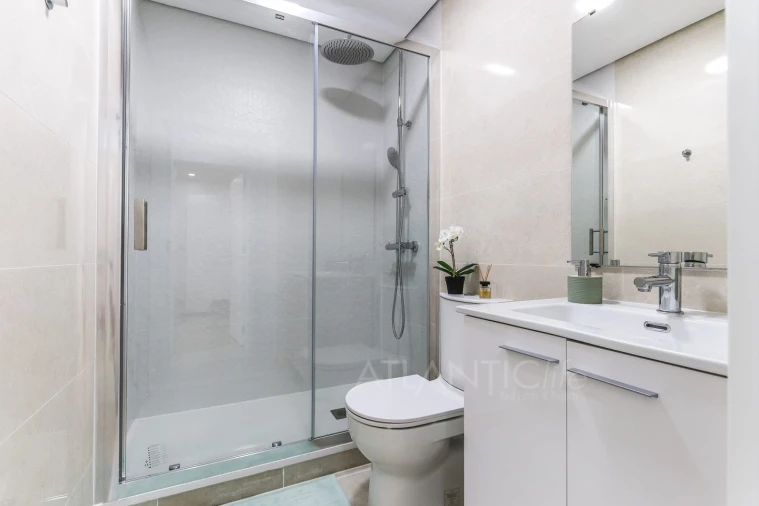 Apartamento T2 para Venda em Agualva e Mira-Sintra Foto 14