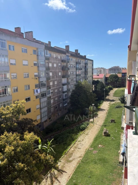 Apartamento T3 para Venda em Rio de Mouro