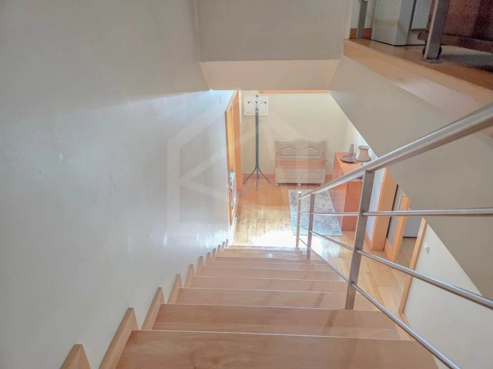 Moradia T4 para Venda em O. Azeméis, Riba-Ul, Ul, Macinhata Seixa, Madail Foto 14