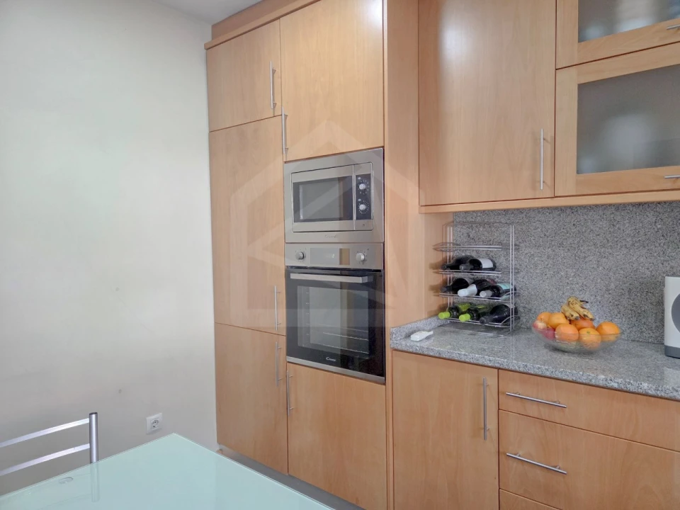 Moradia T4 para Venda em O. Azeméis, Riba-Ul, Ul, Macinhata Seixa, Madail Foto 9