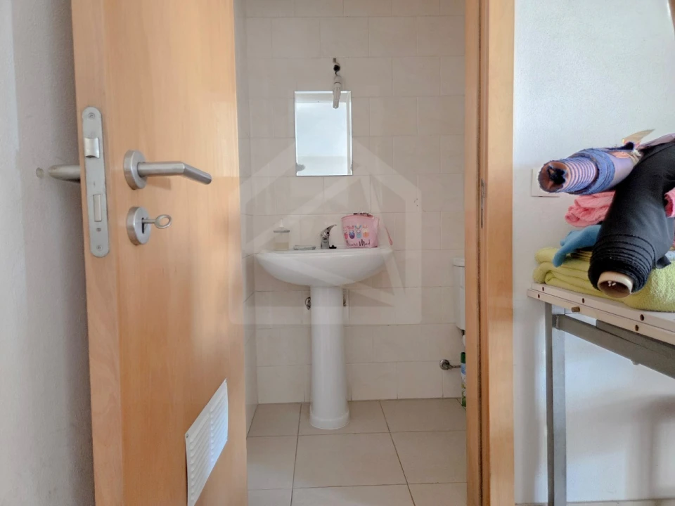 Moradia T4 para Venda em O. Azeméis, Riba-Ul, Ul, Macinhata Seixa, Madail Foto 45