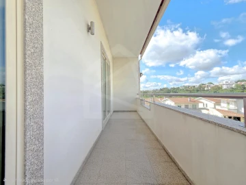 Moradia T4 para Venda em O. Azeméis, Riba-Ul, Ul, Macinhata Seixa, Madail