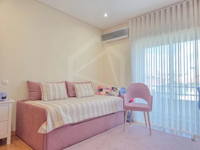 Moradia T4 para Venda em O. Azeméis, Riba-Ul, Ul, Macinhata Seixa, Madail Foto 22