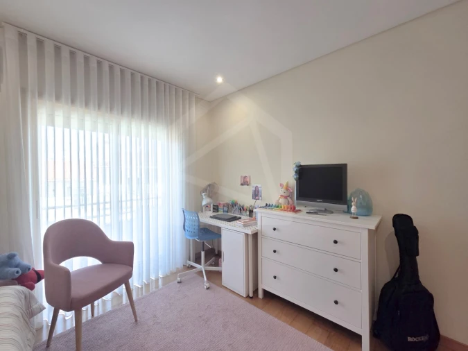 Moradia T4 para Venda em O. Azeméis, Riba-Ul, Ul, Macinhata Seixa, Madail Foto 25