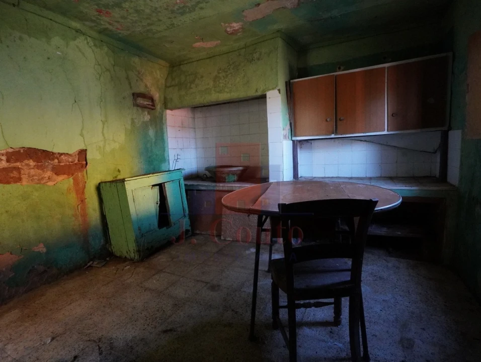 Moradia para Venda em A dos Negros Foto 18