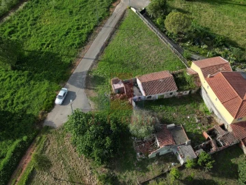 Moradia para Venda em A dos Negros