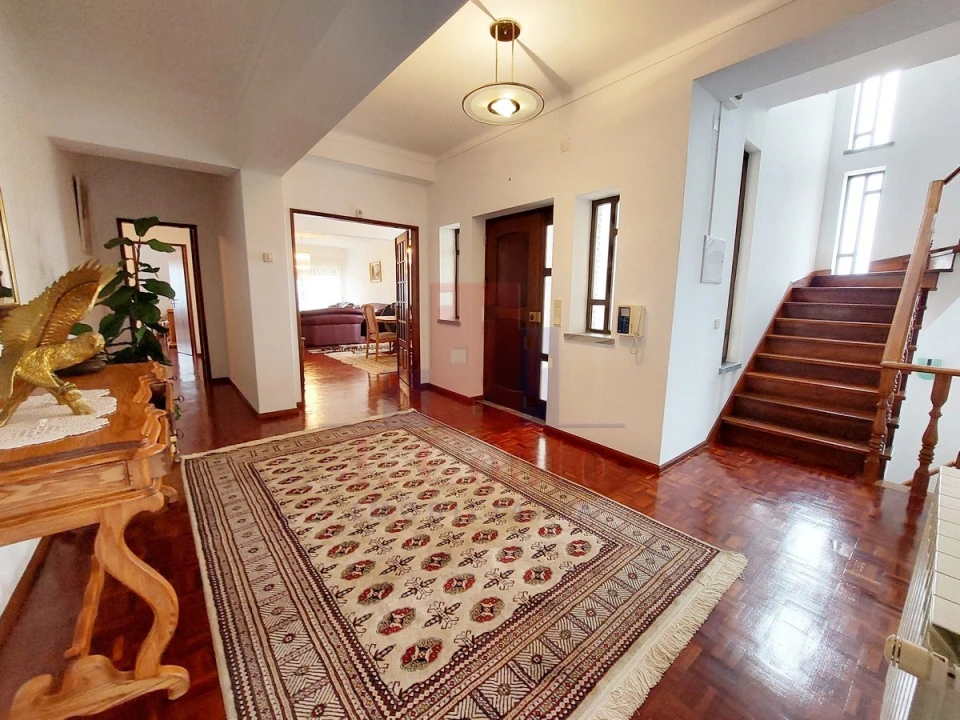 Moradia T4 para Venda em Gaeiras Foto 11