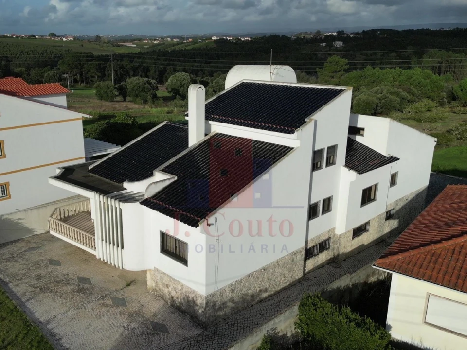 Moradia T4 para Venda em Gaeiras Foto 2