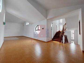 Moradia T4 para Venda em Gaeiras