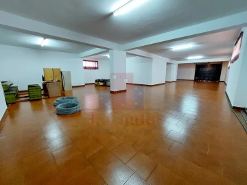 Moradia T4 para Venda em Gaeiras