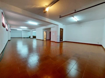 Moradia T4 para Venda em Gaeiras