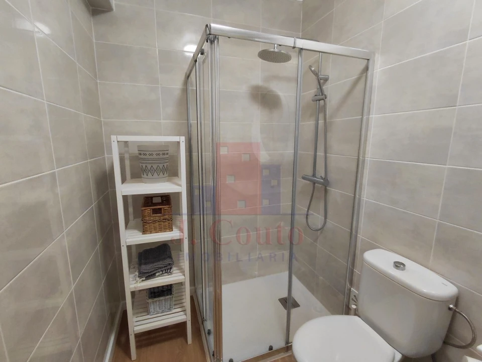 Apartamento T3 para Arrendamento em Caldas da Rainha - Santo Onofre e Serra do Bouro Foto 14