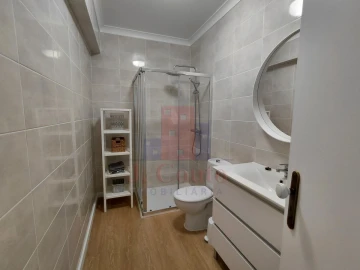 Apartamento T3 para Arrendamento em Caldas da Rainha - Santo Onofre e Serra do Bouro