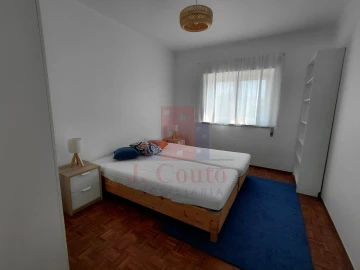 Apartamento T3 para Arrendamento em Caldas da Rainha - Santo Onofre e Serra do Bouro