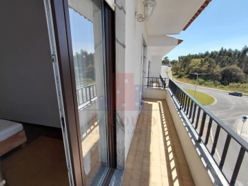 Apartamento T3 para Arrendamento em Caldas da Rainha - Santo Onofre e Serra do Bouro