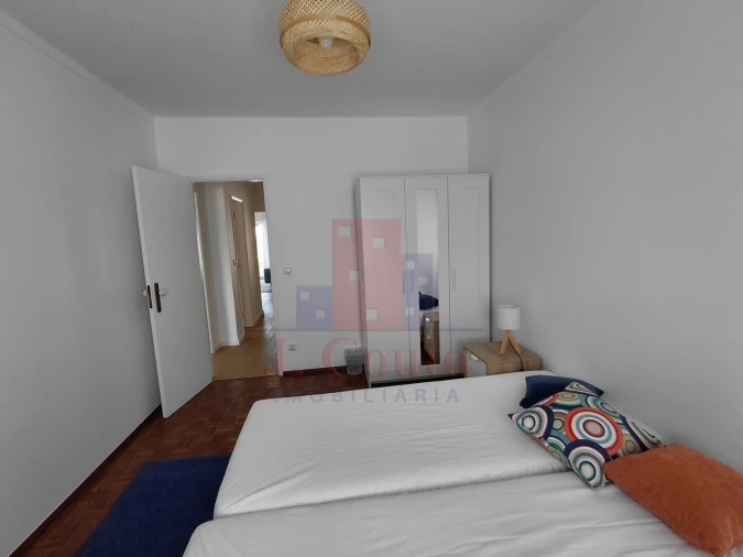 Apartamento T3 para Arrendamento em Caldas da Rainha - Santo Onofre e Serra do Bouro Foto 16